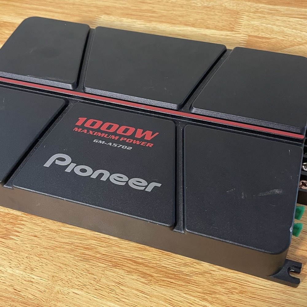 Pioneer GM-A5702 1000W AMP 2 Channel Bridgeable Power Amplifier UNTESTED